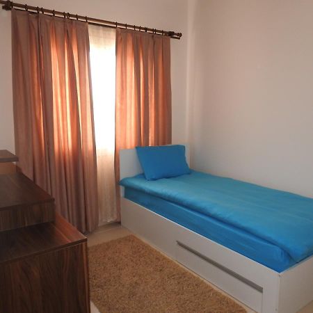 Aylin Apartment Famagusta  Bagian luar foto