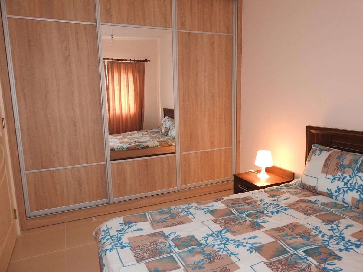 Aylin Apartment Famagusta  Bagian luar foto